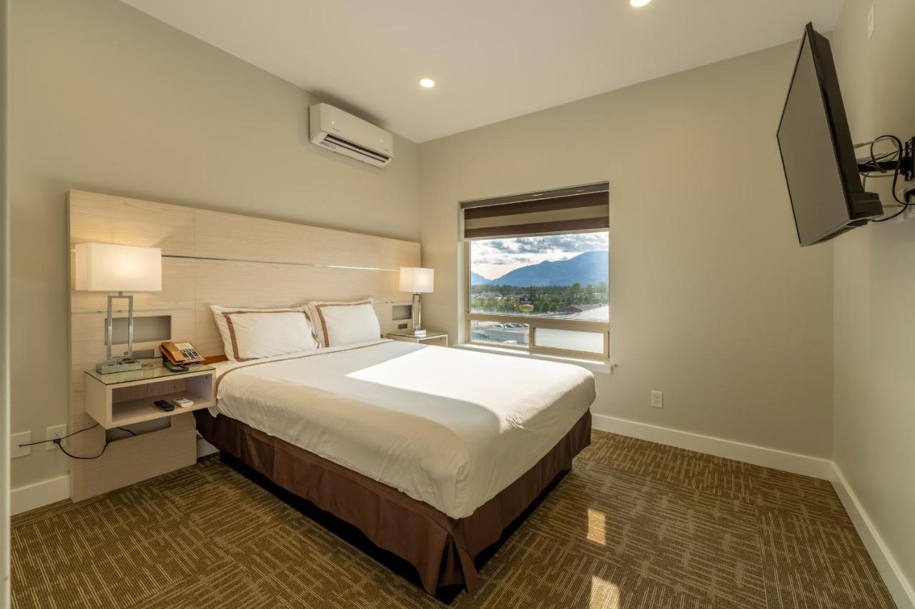 טראס Quality Inn Sunshine Suites מראה חיצוני תמונה